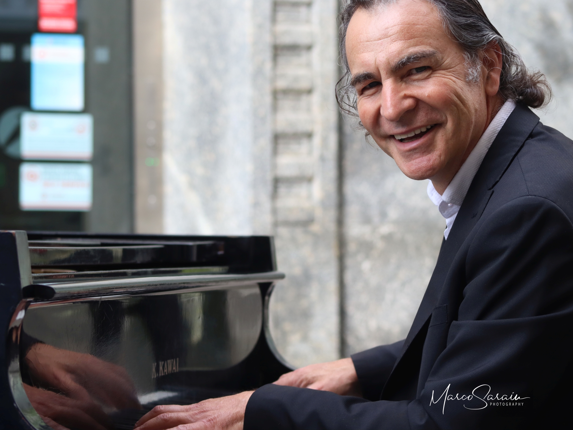 Paolo Zanarella il pianista fuori posto